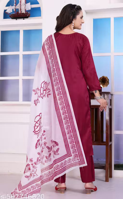 Women's Sky Blue Ethnic Printed Cotton Kurti & Dupatta – Round Neck with 3/4 Sleeves