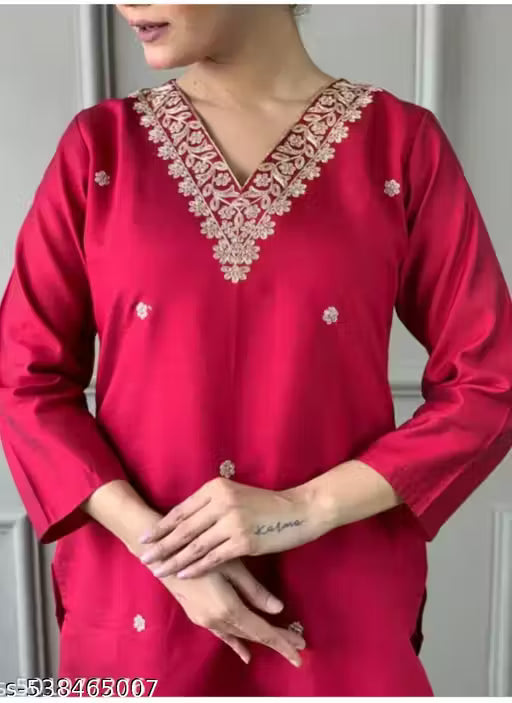 Women's Cream Ethnic Printed Cotton Kurti Top – 3/4 Sleeves & Round Neck