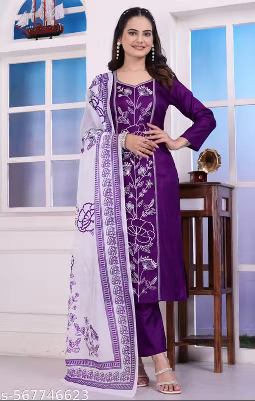 Women's Sky Blue Ethnic Printed Cotton Kurti & Dupatta – Round Neck with 3/4 Sleeves